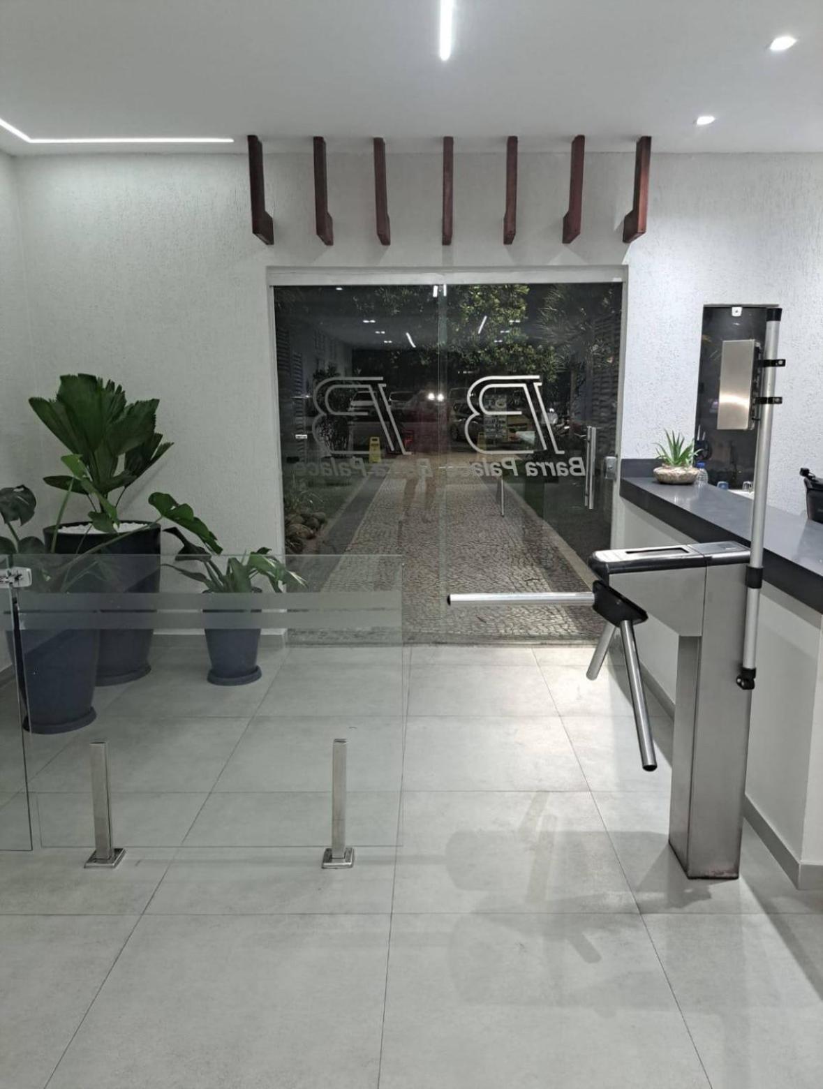 公寓 Barra Da Tijuca Em Frente A *